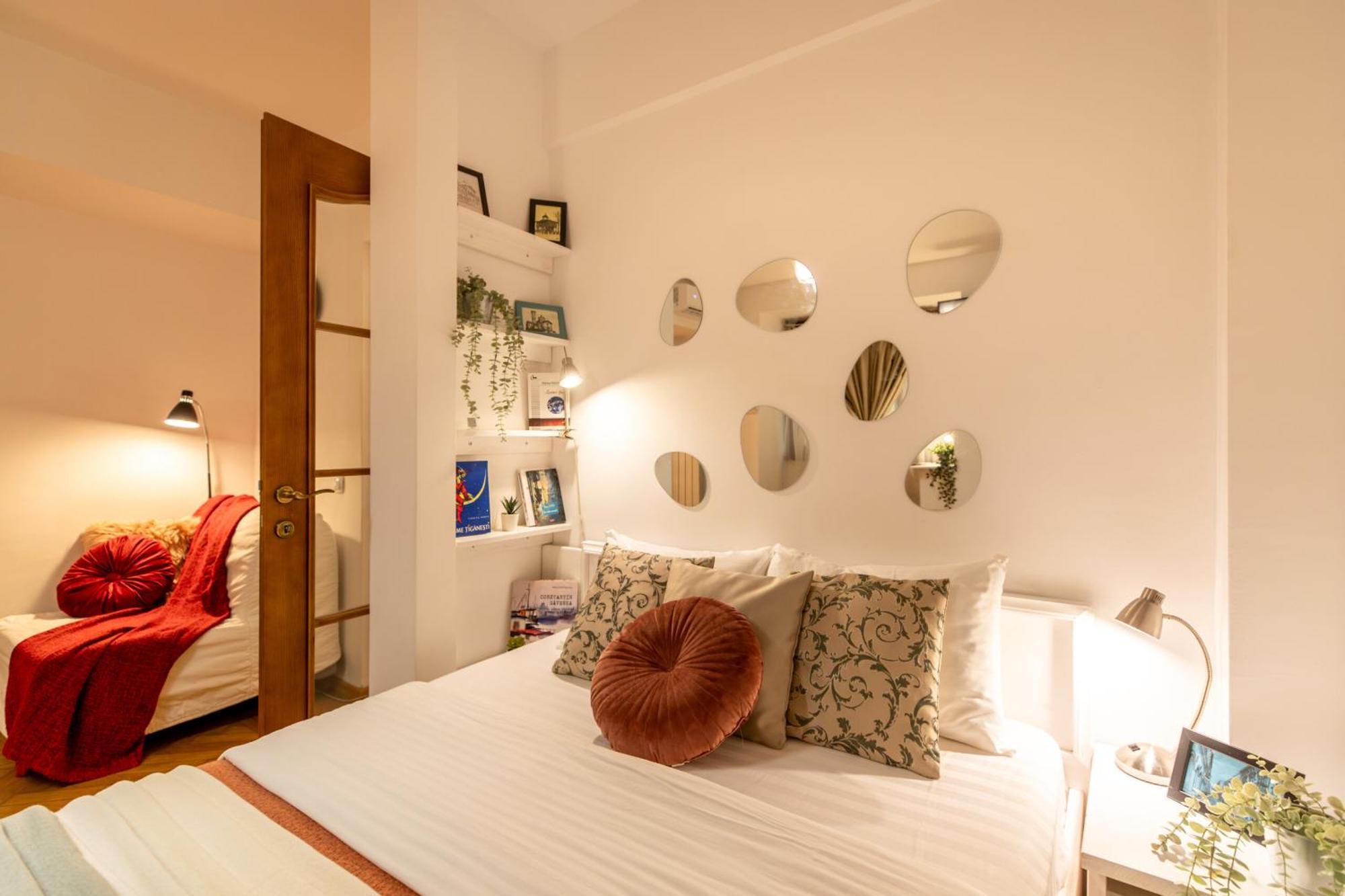 2Br Apartment At Piata Natiunilor Unite: Perfect For City Center Stays Bucharest Luaran gambar
