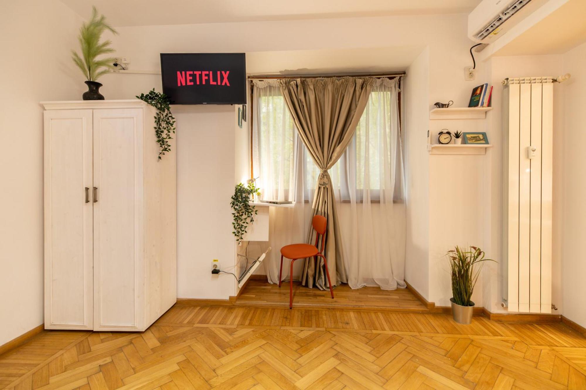 2Br Apartment At Piata Natiunilor Unite: Perfect For City Center Stays Bucharest Luaran gambar