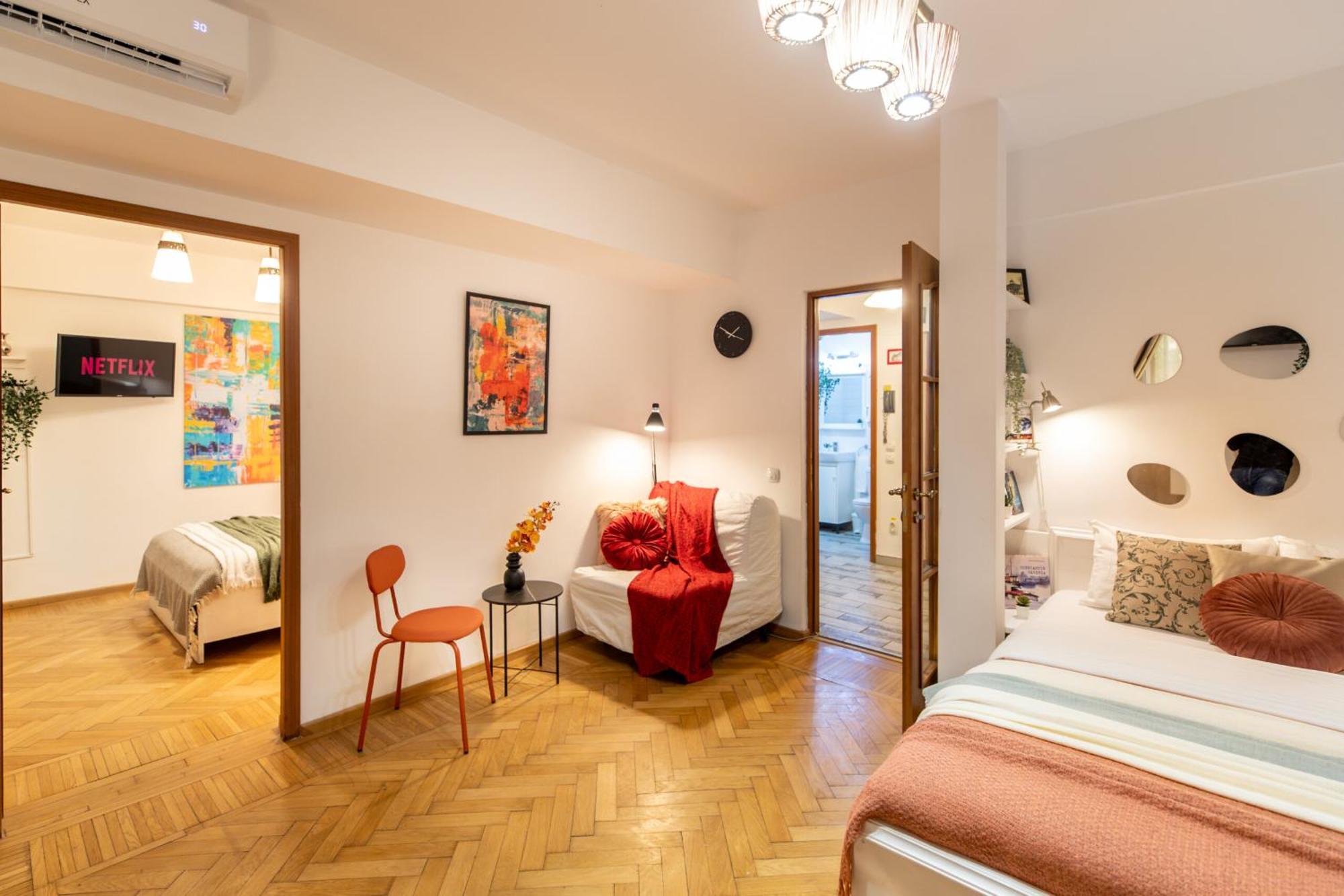 2Br Apartment At Piata Natiunilor Unite: Perfect For City Center Stays Bucharest Luaran gambar